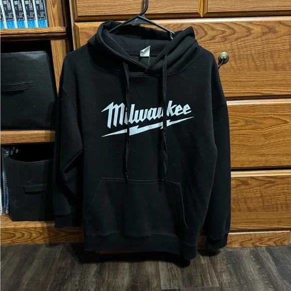 Large Black Milwaukee Hoodie - Picture 1 of 3